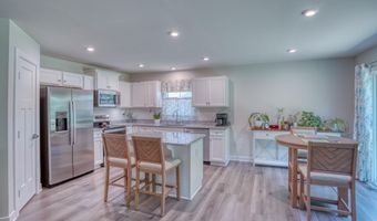 401 ALEZACH Dr, Dover, DE 19901