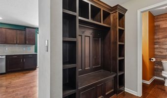 1735 Sadie Ln, Adel, IA 50003