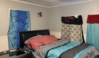 106 E 14th St, Abernathy, TX 79311