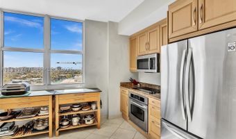 9751 E Bay Harbor Dr 12D, Bay Harbor Islands, FL 33154