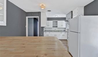 705 N RAY St, Alvarado, TX 76009