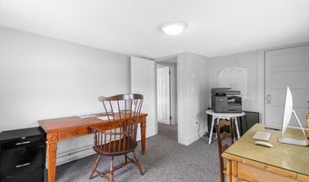 190 Maple St, Branford, CT 06405