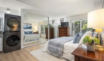 4062 Valeta 334, San Diego, CA 92110