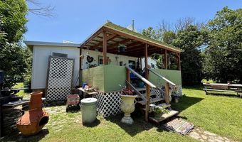 713 N Mesquite St, Hico, TX 76457