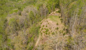 22 Still Hand Ln, Beattyville, KY 41311