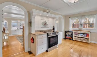 59 Shore Dr, Coventry, CT 06238