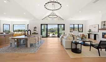 5120 Creek Oak Dr, Fallbrook, CA 92028