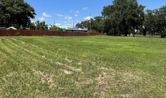 270 3rd St, Biloxi, MS 39530