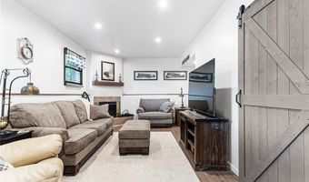 223 Horseshoe Dr, Adams Twp., PA 16046