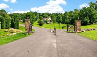 208 Berg Crossing Dr, Augusta, MO 63332