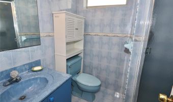 3020 Marcos Dr S208, Aventura, FL 33160