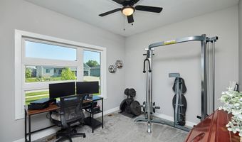 1532 Marina Cove Dr, Polk City, IA 50226