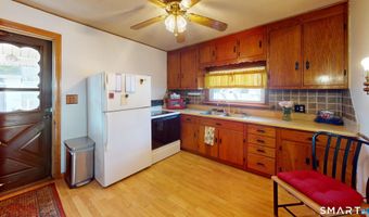 137 Brook St, Bristol, CT 06010