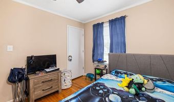 702 11th St, Altavista, VA 24517