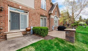 149 Roundtree Ct, Bloomingdale, IL 60108
