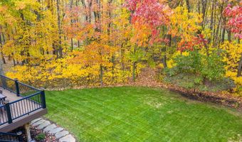 6289 Scarborough Dr SE, Ada, MI 49301