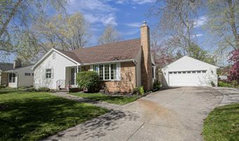 2207 S GLADYS Ave, Appleton, WI 54915