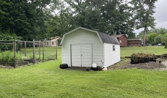 1065 Burns Ave, Altoona, PA 16601