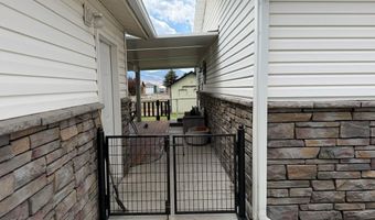 230 Redbird Ln, Challis, ID 83226