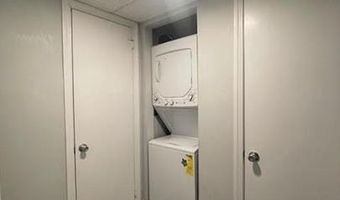 3922 SOUTHERN Ave SE 101, Washington, DC 20020