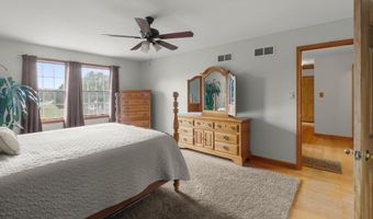 8 WORTHAM Ct, Bear, DE 19701