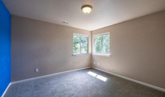 6521 Blue Springs Rd, Casper, WY 82604