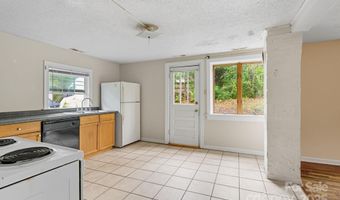 132 Little Knob Rd, Asheville, NC 28803