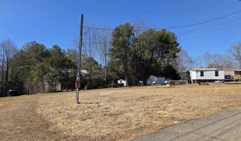 15 Spruce Pine Ln, Bassett, VA 24055