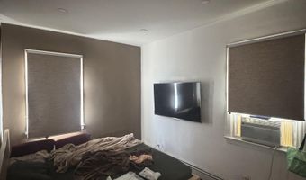 162 W 9TH St 1, Bayonne, NJ 07002