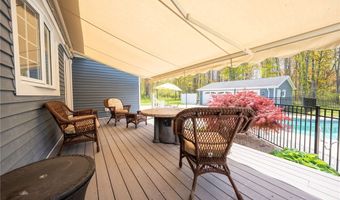 565 Laurel St, Angola, NY 14006