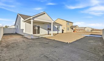 1202 18th St, Benton City, WA 99320