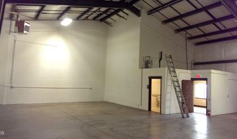 63034 Plateau Dr Ste. 3, Bend, OR 97701