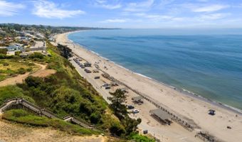674 Clubhouse Dr, Aptos, CA 95003