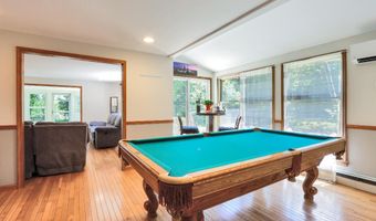 99 Old Main Shore Rd, Barnegat, NJ 08005