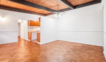 4333 AMERICANA Dr 203, Annandale, VA 22003