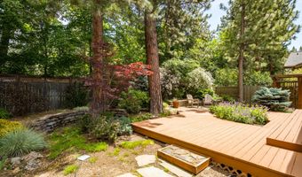 60836 Yellow Leaf St, Bend, OR 97702