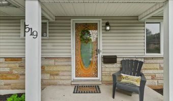 519 Brookwood Dr, Bellefontaine, OH 43311