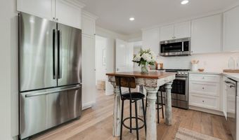 430 Hillcrest Dr, Aptos, CA 95003