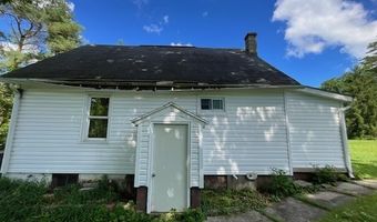 468 Lower Riggles Gap Rd, Altoona, PA 16601