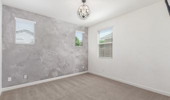 4026 E MADRE DEL ORO Dr, Cave Creek, AZ 85331