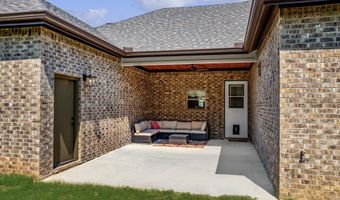 1121 Essex Dr, Benton, AR 72019