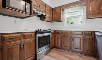 501 Divine Dr, Albany, GA 31721