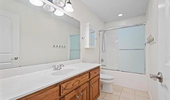 1030 East Dr, Bartlesville, OK 74006