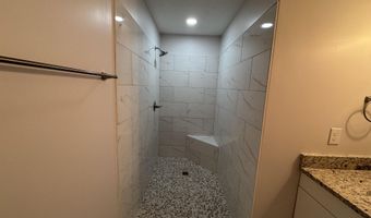 813 BROOKHAVEN Rd, Anniston, AL 36207