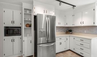 1 Danbury Cir, Amherst, NH 03031