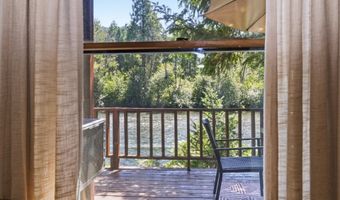 54444 MCKENZIE RIVER Dr, Blue River, OR 97413