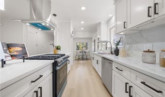 21011 La Salle Ave, Torrance, CA 90501