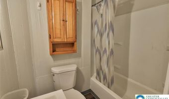 230 N Nagle St, Allentown, PA 18102