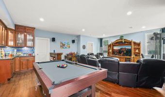 22565 WINDSOR LOCKS Sq, Ashburn, VA 20148