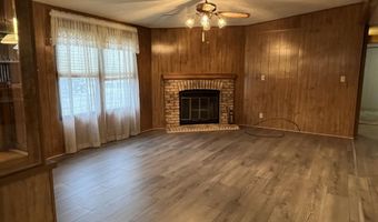 18 12th Ave W, Albia, IA 52531